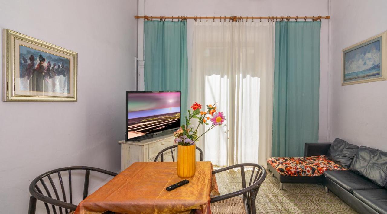 Hotel Stella Del Mare ヴィアレッジョ エクステリア 写真